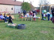 Čarodějnické odpoledne s rodiči na školní zahradě